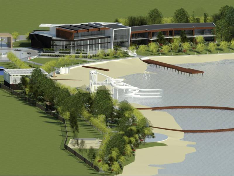 Eko Rizort na jezeru 